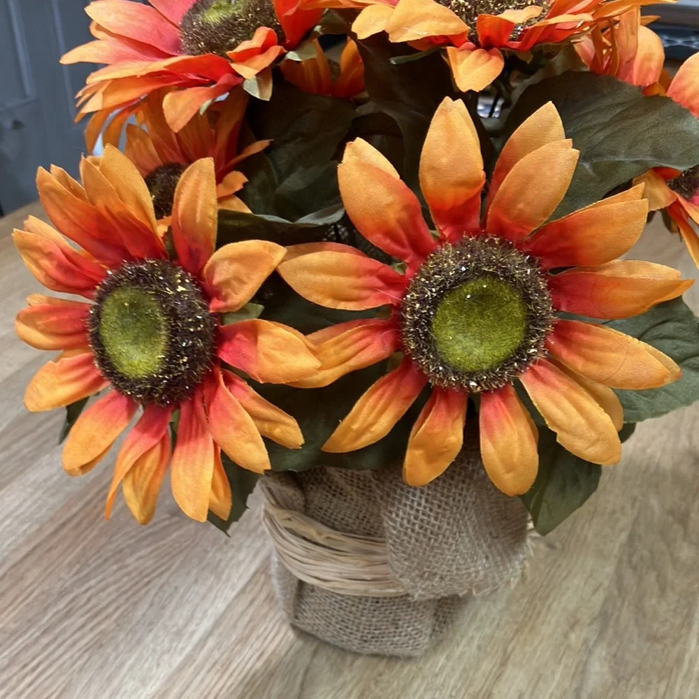 VINTAGE 80’S SUNFLOWER CENTERPIECE FAUX FLORAL AUTUMN ARRANGEMENT